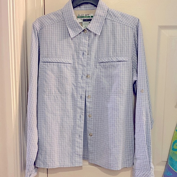 I love this shirt! Keeps mosquitoes away…
size medium button up shirt womens - Picture 1 of 4